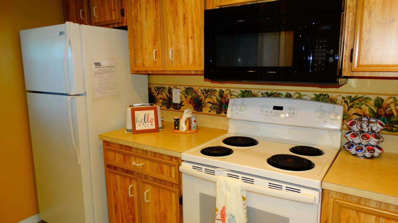 Boardwalk 201- Direct Oceanfront Condo! ココアビーチ エクステリア 写真