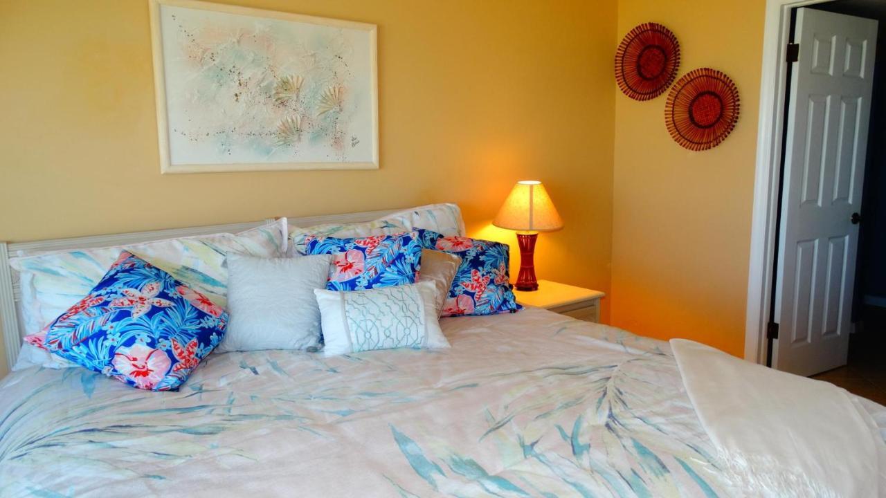 Boardwalk 201- Direct Oceanfront Condo! ココアビーチ エクステリア 写真